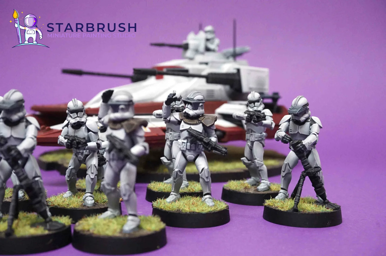 Front view of the TX-130 Saber-class tank surrounded by Phase II Clone Troopers for Star Wars Legion
