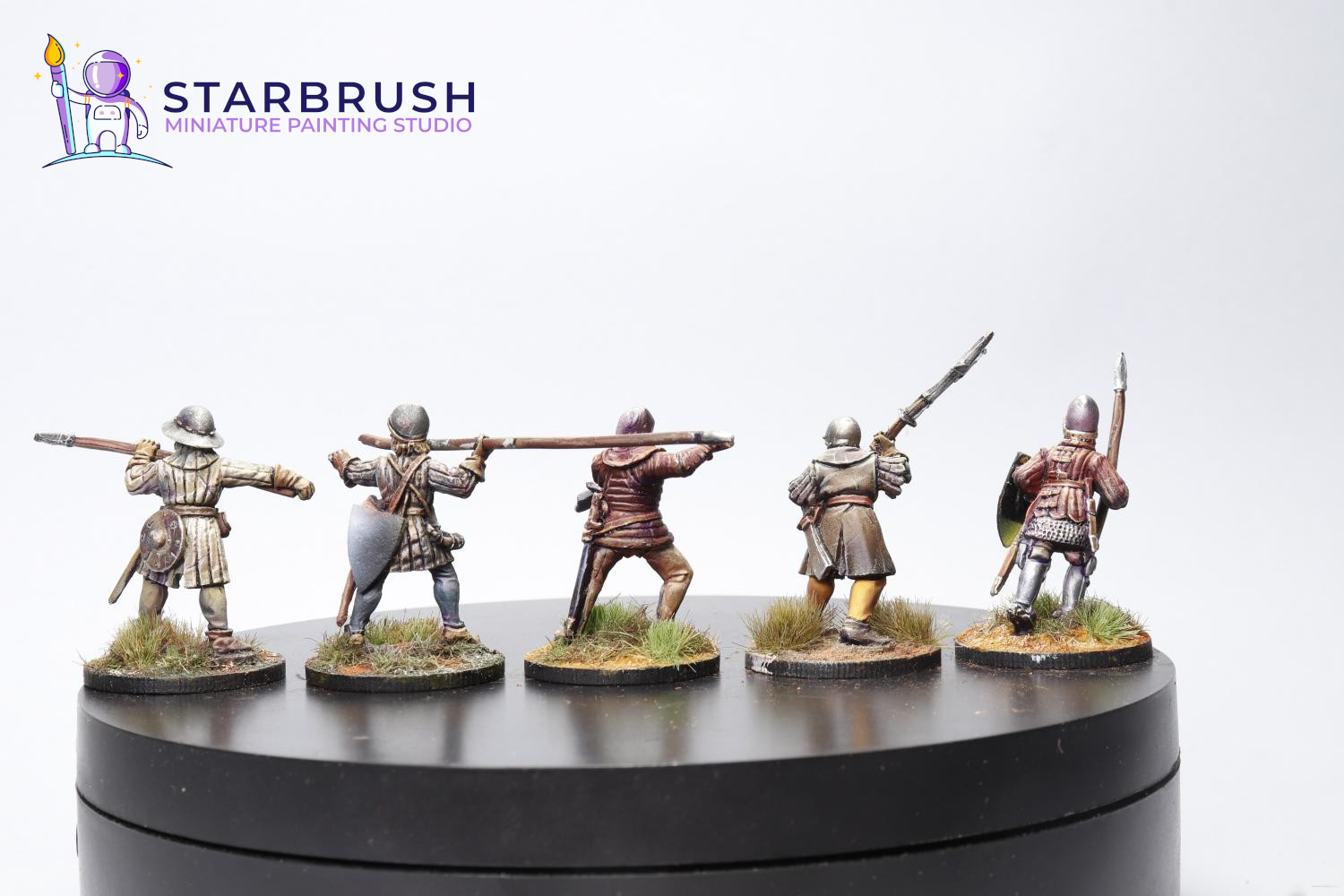 Miniaturas medievales siglos XII–XIV — escudos con freehand heráldico