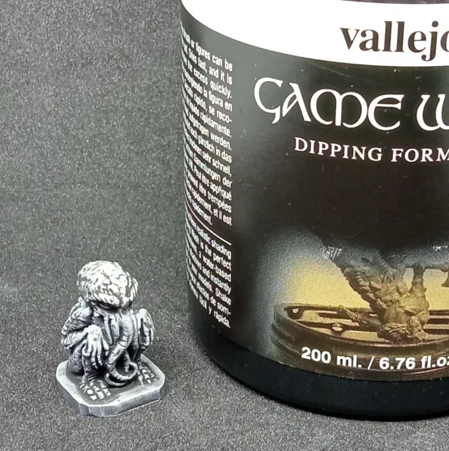 testing Vallejo Game Wash 73301 Black