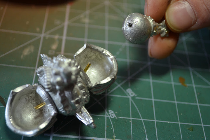 Miniature assembly and conversion at Starbrush Studio